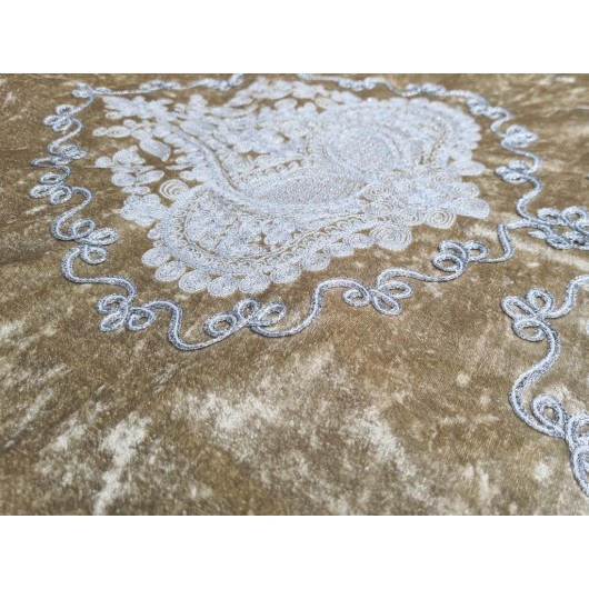 Verna Cappuccino Embroidered Plush Prayer Rug