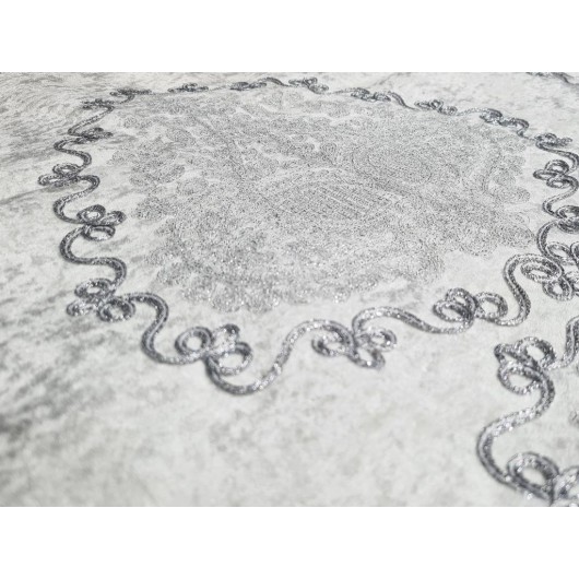 Verna Cream Plush Embroidered Prayer Rug