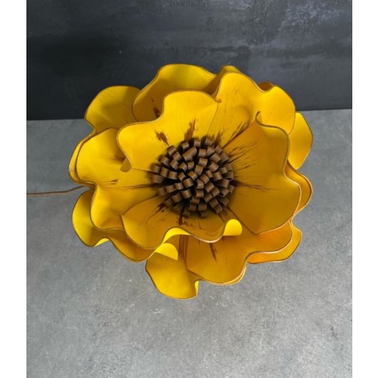 زهرة اللاتكس الاصطناعية مزخرفة لون اصفر