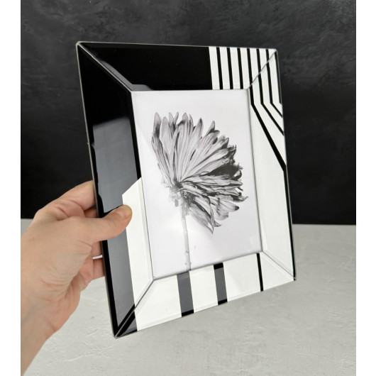 Black White Glass Frame 12X17 Cm