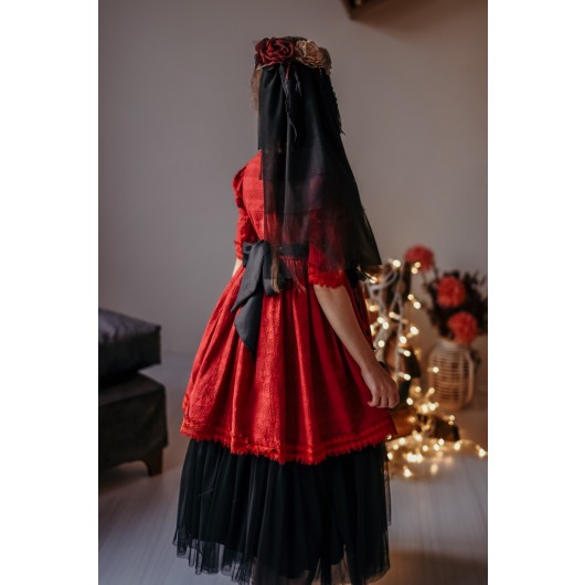 Cotton Embroidered And Tulle Detailed Long Elegant Dress With Veil