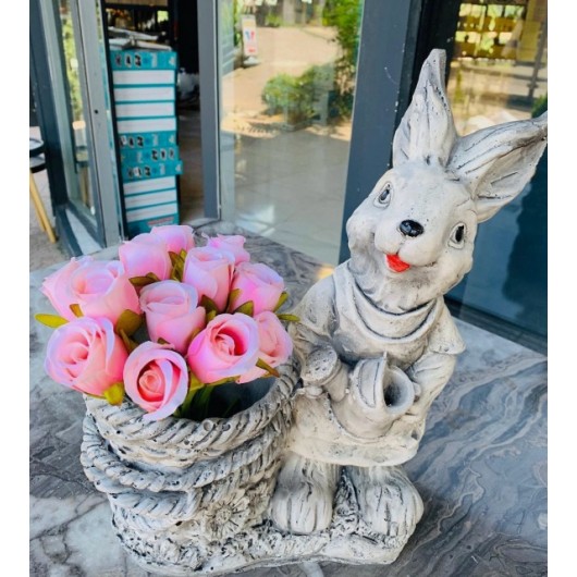 Rabbit Garden Sculpture With Decorative Basket