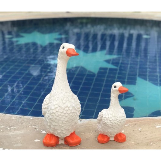 Decorative Cute Duck 2-Piece Poolside Ornament