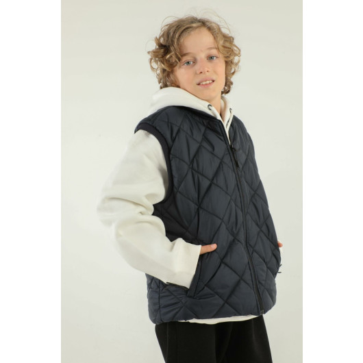 Double Pocketed Boy Vest With Diamond Pattern