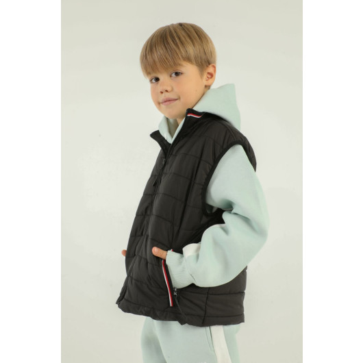 Stand Collar Zipper Detailed Boy Vest