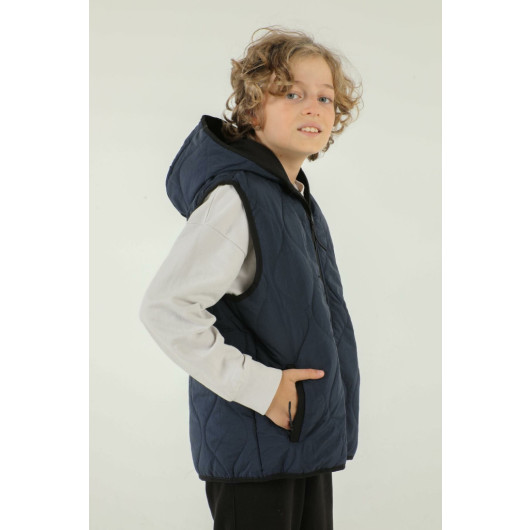 Hooded Double Pocket Zipper Detailed Boy Vest