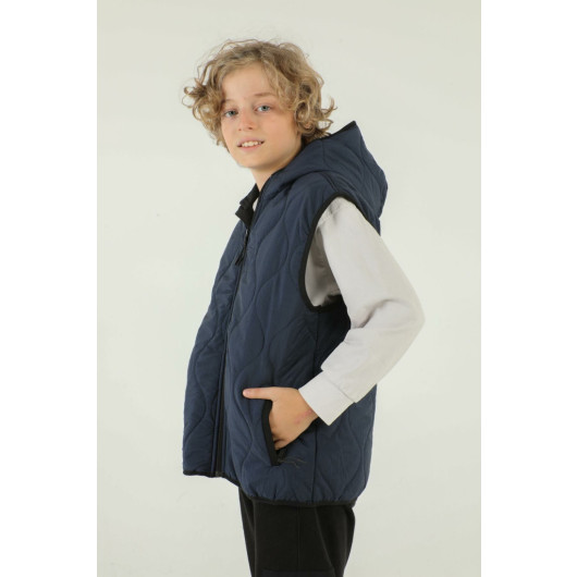 Hooded Double Pocket Zipper Detailed Boy Vest