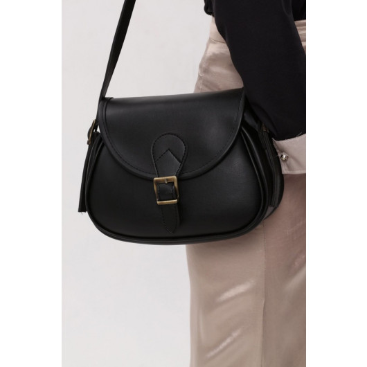 Women's Clamshell Black Crossbody Bag