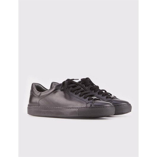 Genuine Leather Black Lace-Up Stitched Women's Sneakers