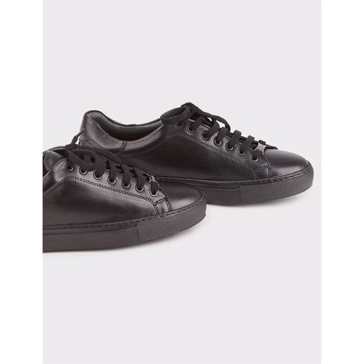 Genuine Leather Black Lace-Up Stitched Women's Sneakers