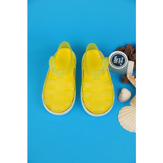 Comfortable Light Weight Kids Sandal In Yellow