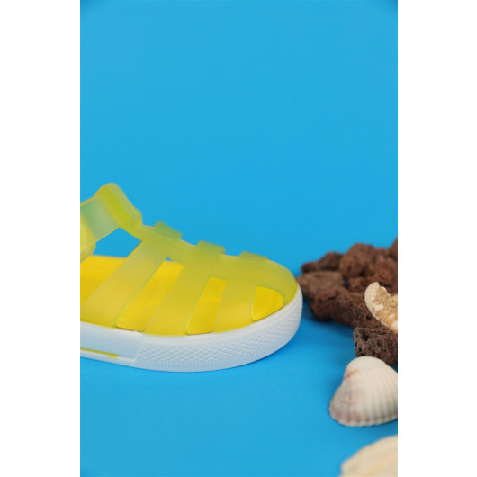Comfortable Light Weight Kids Sandal In Yellow