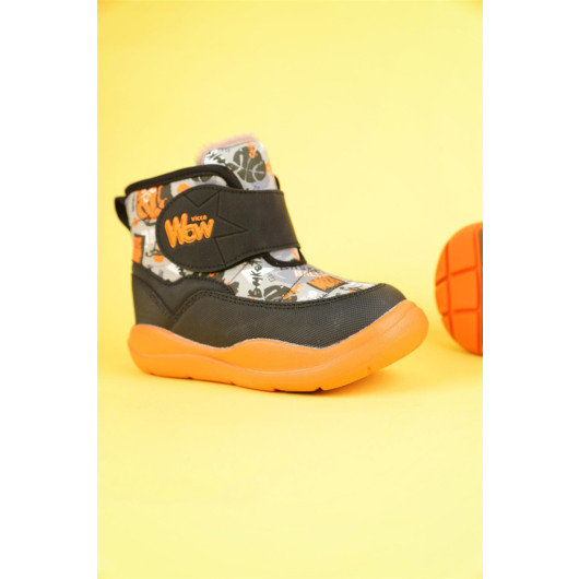 Number 26-30 Vicco Santo Boy's Black-Orange Colored Snow Boots