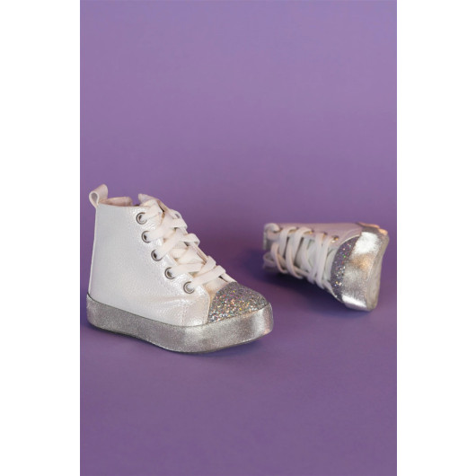 Girls Silver Detailed White Converse Shoes