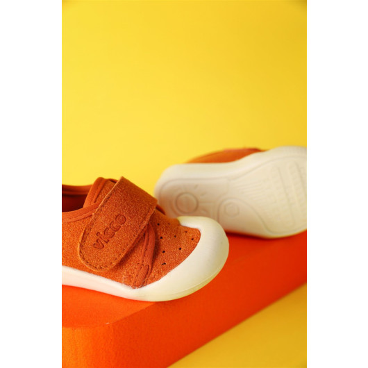 حذاء الخطوات الأولى للجنسين برتقالي