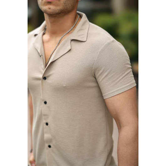 Wafer Pattern Short Sleeve Fitted Shirt - Beige