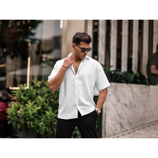 قميص أبيض رجالي قماش مخطط كبير الحجم أكمام قصيرة