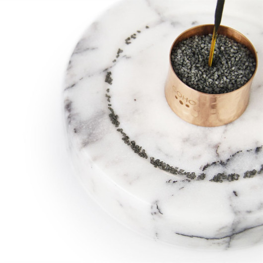 Coho Crystal Circle Marble Incense Stone With Copper Ring