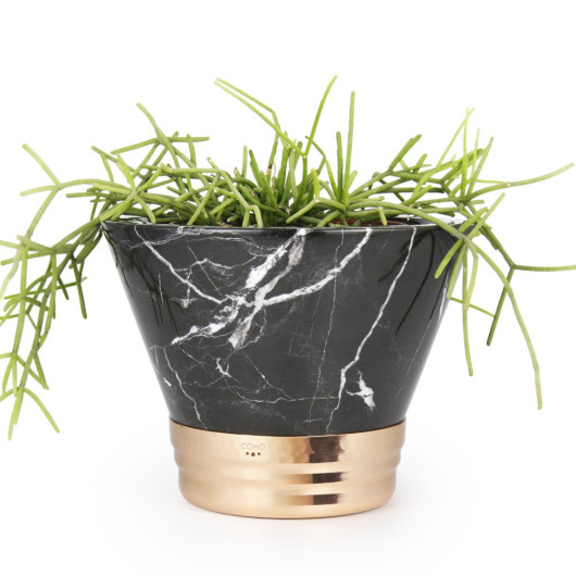 Coho Magma Lux Marble Flower Pot With Copper Base