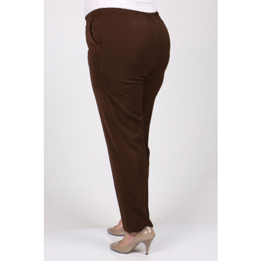 Plus Size Elastic Waist Pipe Leg Width Trousers - Brown