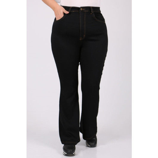 Plus Size Flared Jeans - Black