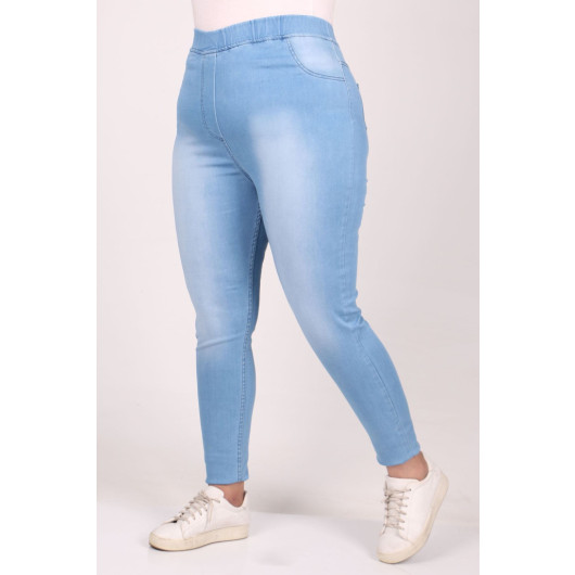Plus Size Elastic Waist Grinded Skinny Leg Jeans - Ice Blue