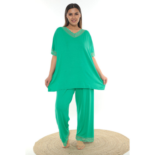 Large Size Oversize Flexible Loose Cut Lace Detailed Pajama Set Green