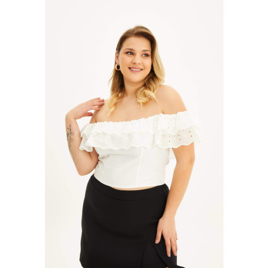 Scalloped Gipe Detailed Top
