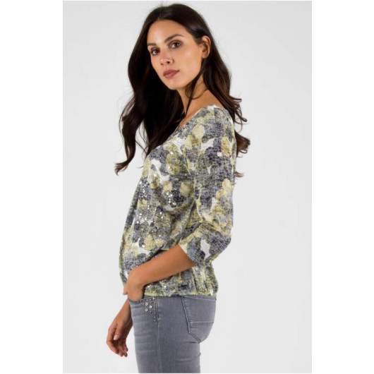 Silver Gilt Printed Blouse With Chest Accessory