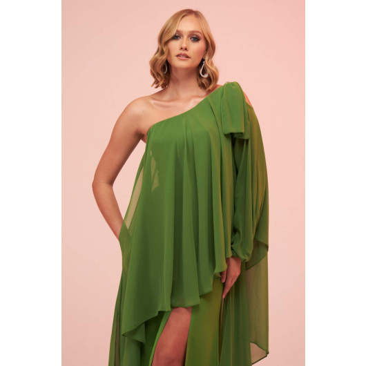 Green One Sleeve Slit Plus Size Chiffon Evening Dress