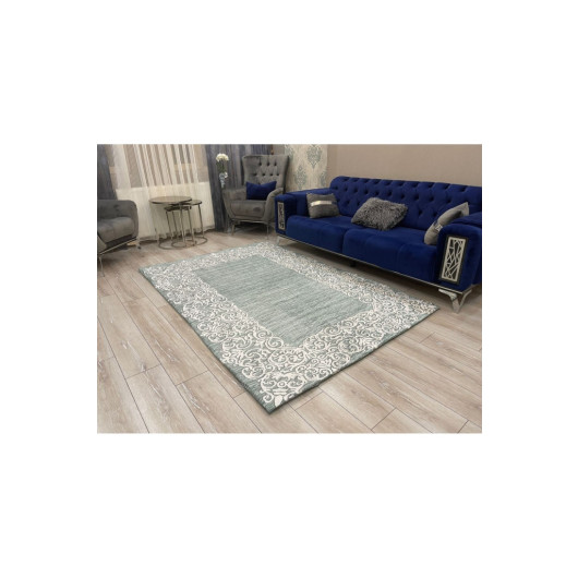 Carpet Cover With Velvet Frame Decoration