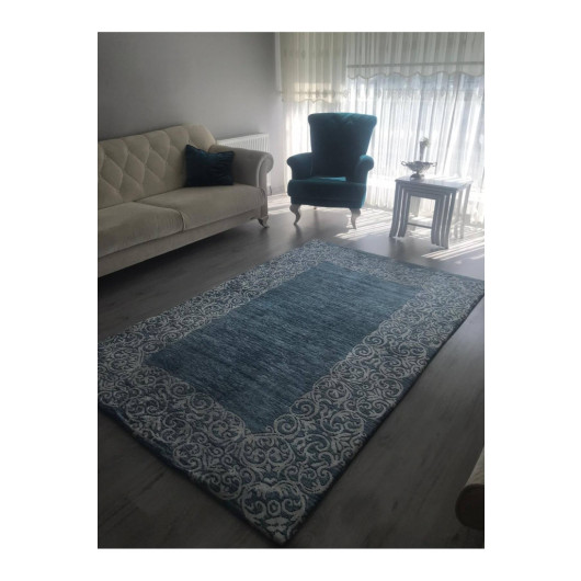 Modern Blue Carpet Cover With Silk Frame Decoration