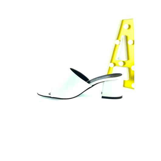 Womens White Sandal With 5 Cm Heel, Aymood