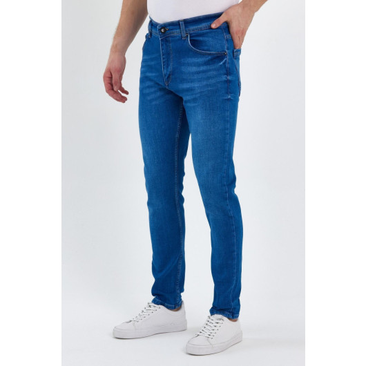 Mens Classic Blue Lycra Jeans, Size 31