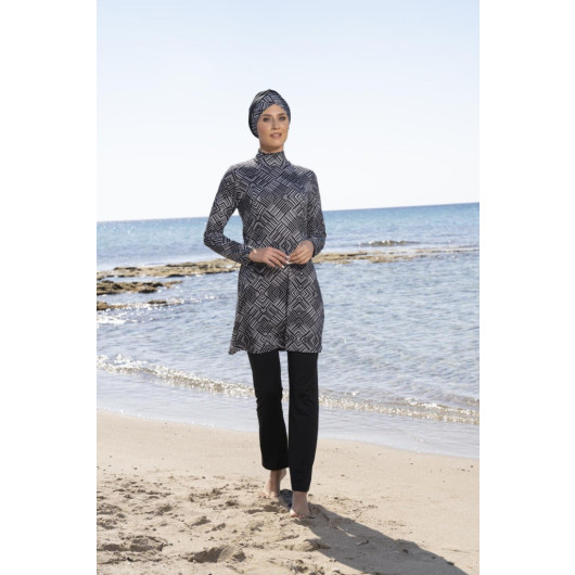 Women Digital Patterned Hijab Swimsuit With Fully Covered Trousers