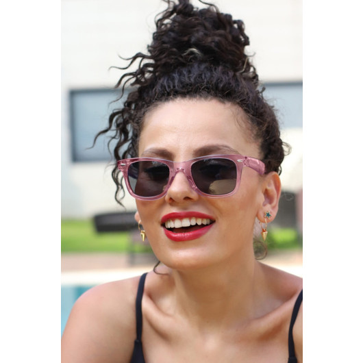 نظارة شمس زهري فاتح مناسبة للجنسين