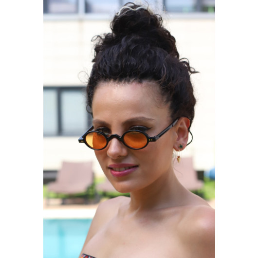 نظارة شمسية برتقالية مناسبة للجنسين