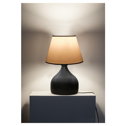 Classic Metal Lamp With A Cream Pvc Head