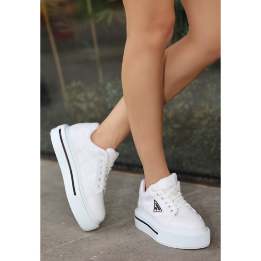 White Skin Lace-Up Sports Shoes