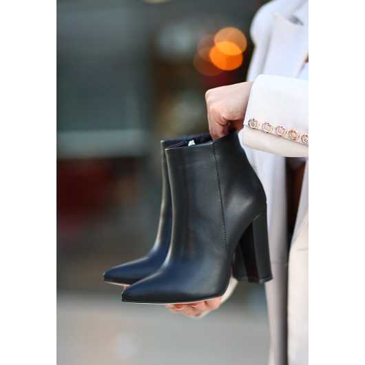 Black Leather Heeled Boots