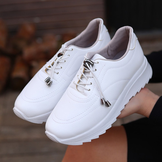 White Leather Lace-Up Sports Shoes