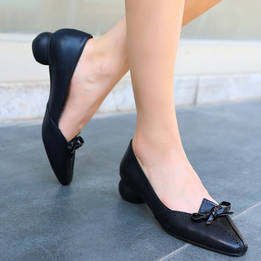 Black Leather High Heel Shoes