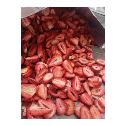 Freeze Dried Strawberry Slices 150G