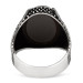 خاتم رجالي بتصميم بيضاوي الشكل  منقوش بشكل نقطي من الفضة بحجر الزركون الأسود