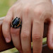 خاتم رجالي من الفضة عيار 925 بتصميم مخلب من حجر الأونيكس (جزع) لون أسود