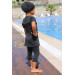 لباس سباحة بناتي بأكمام قصيرة مزين بطباعة أسود