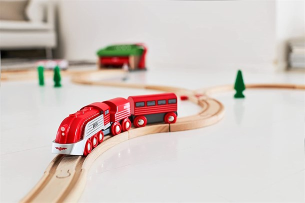 Brio cheap red train