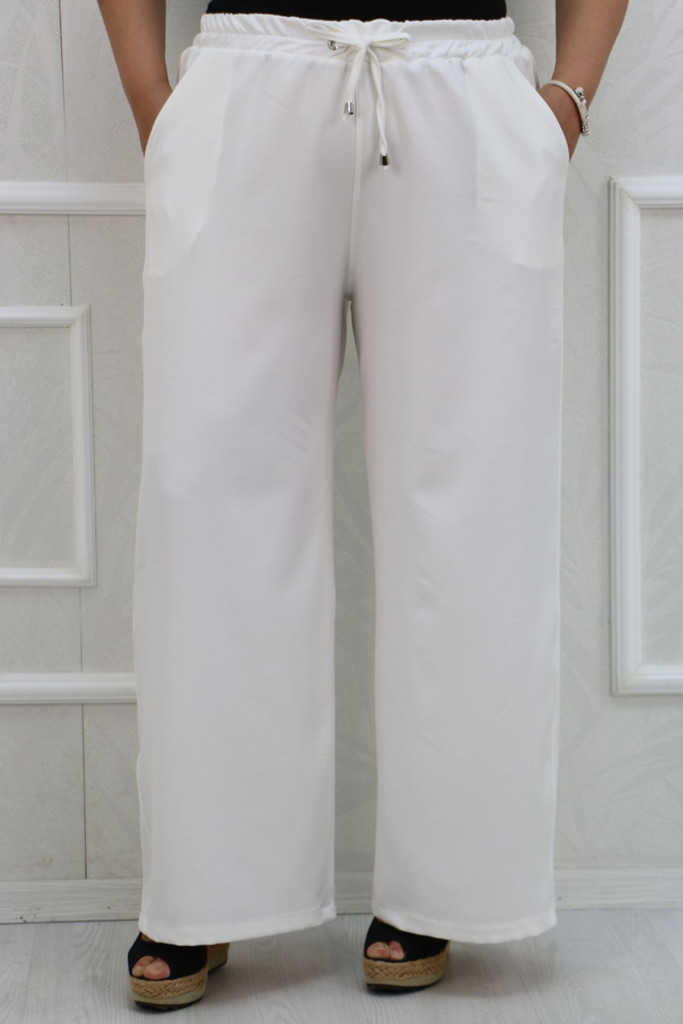 Lisette L Montreal Solid Magical Lycra Ankle Pants White 12 28 at Amazon  Women's Clothing store